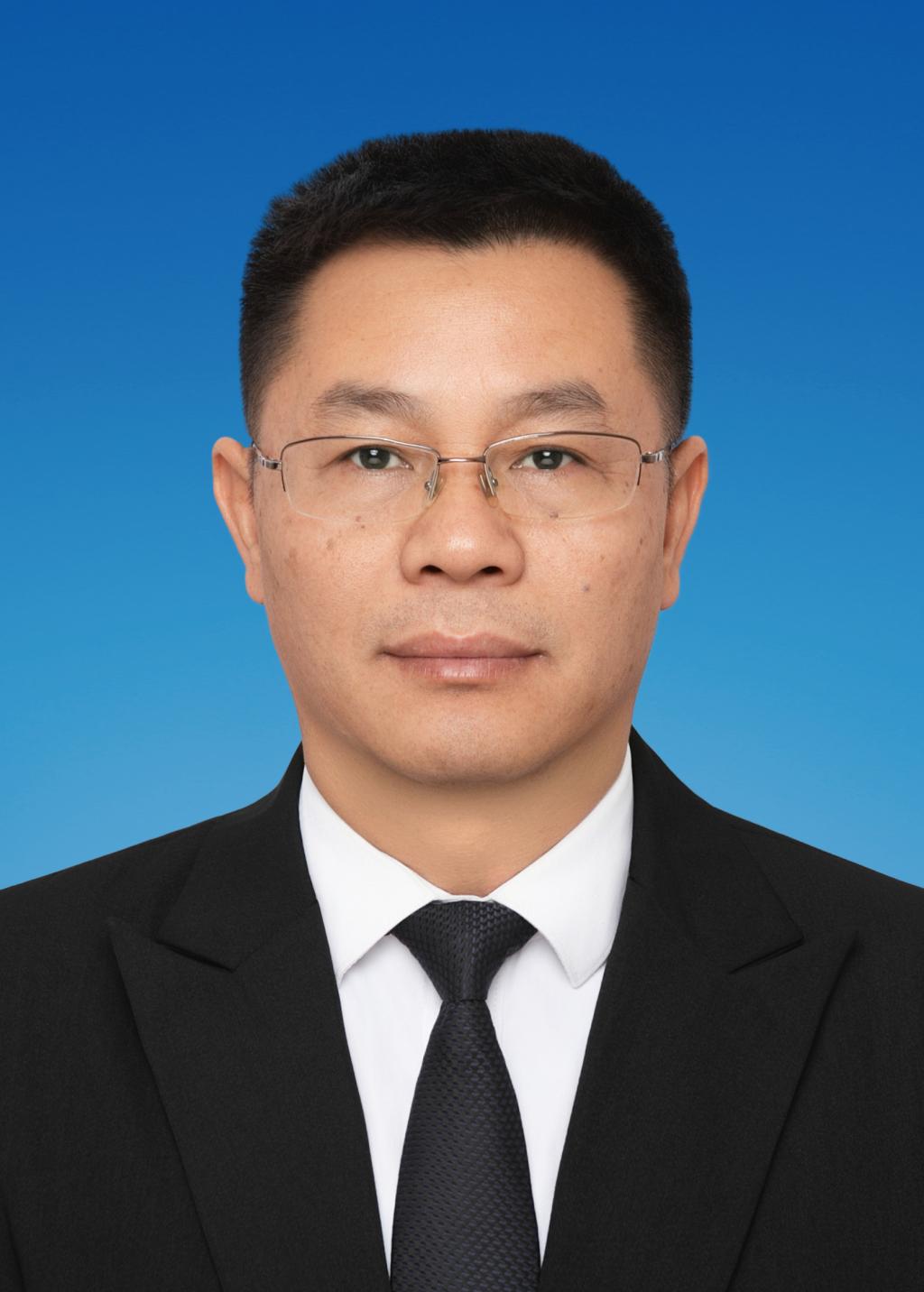 韦运会 副教授
