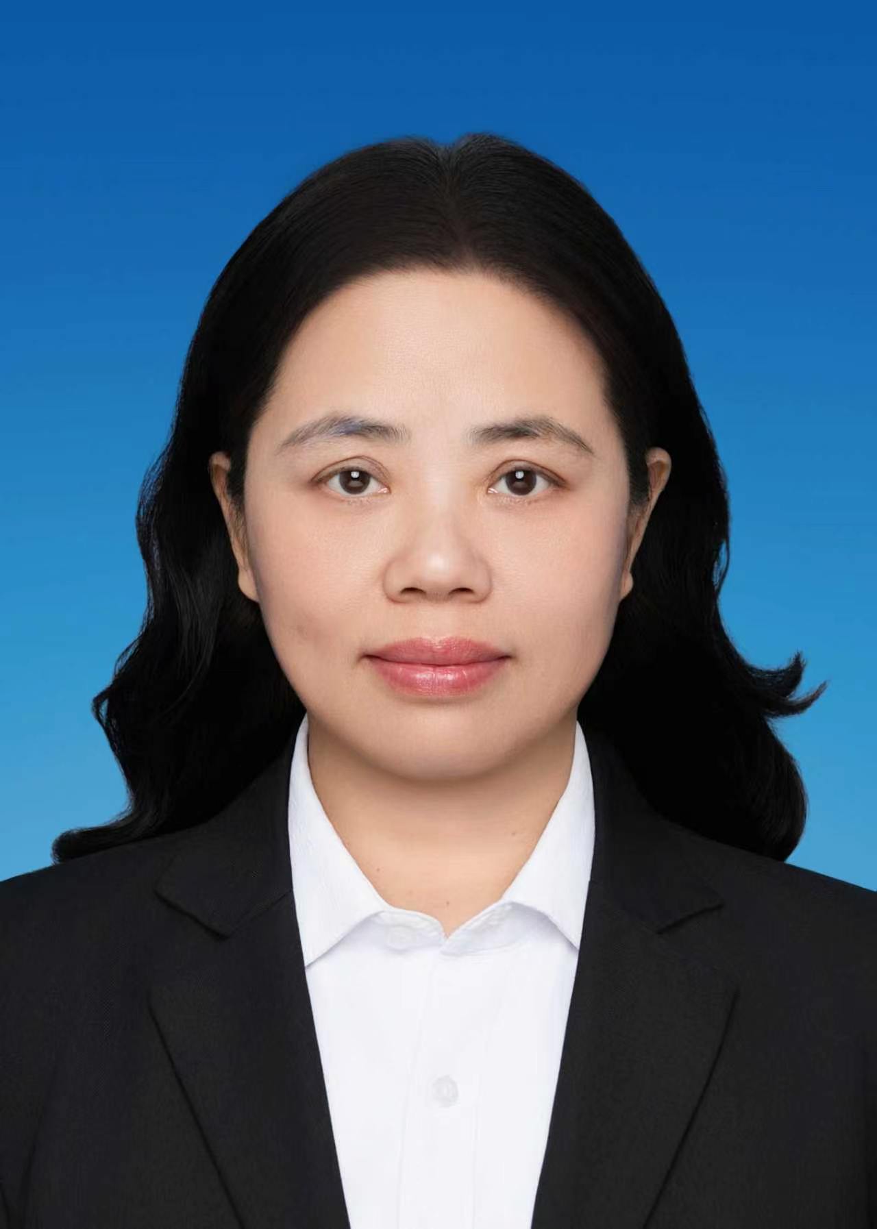 李彩云