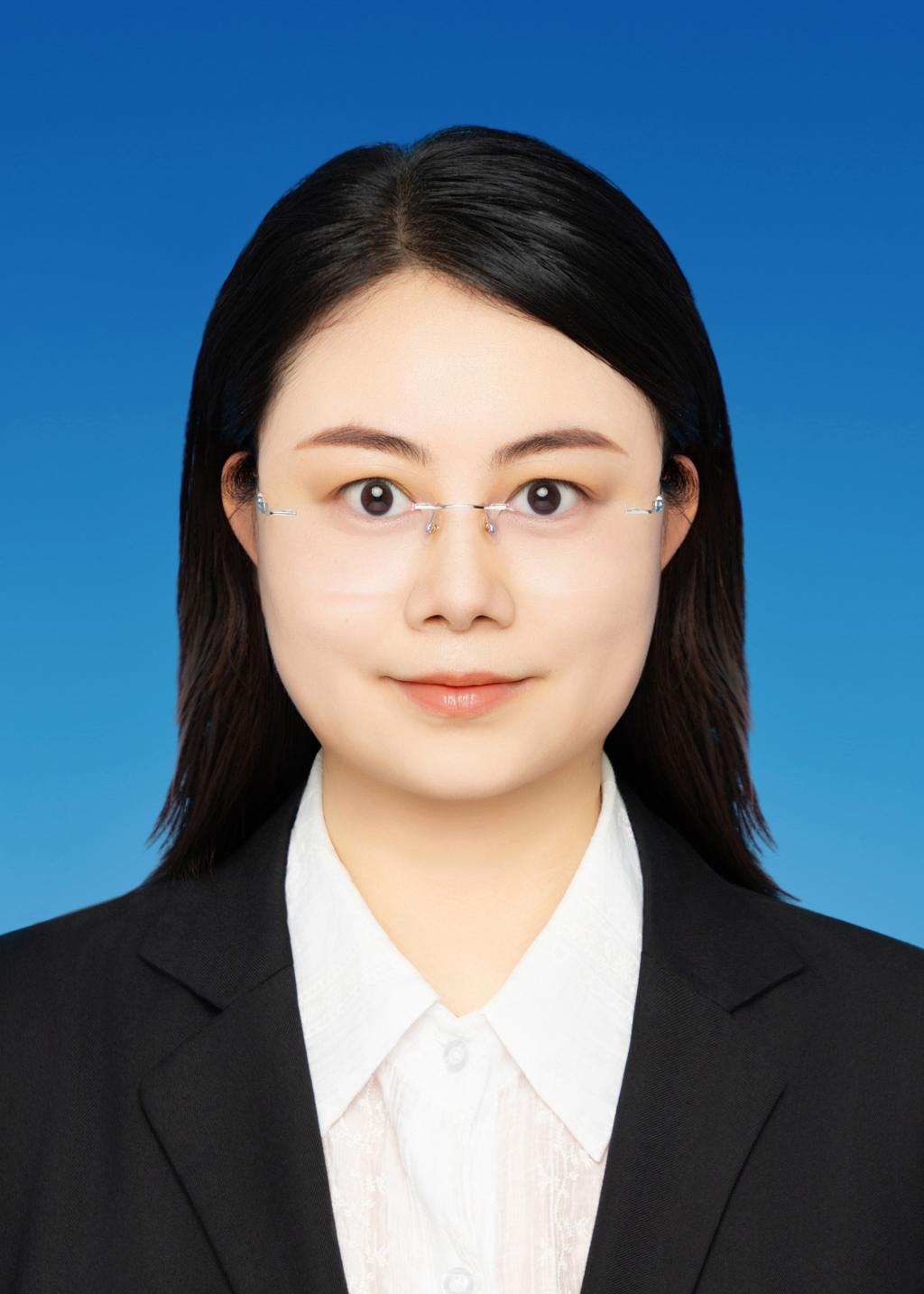 朱 敏