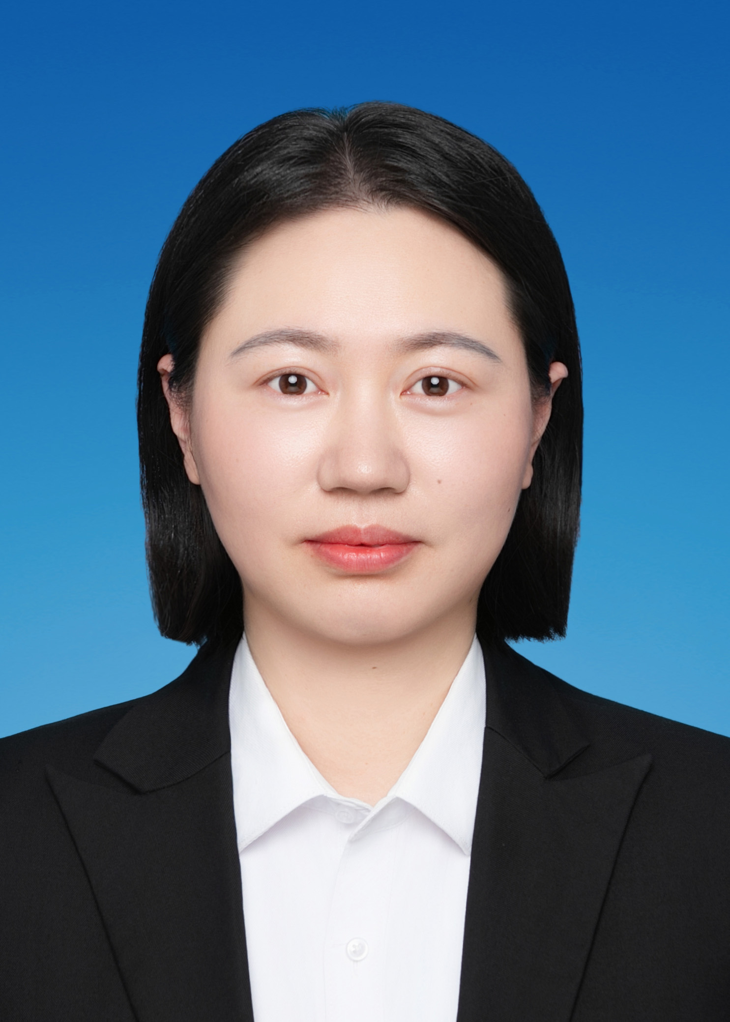 刘琼