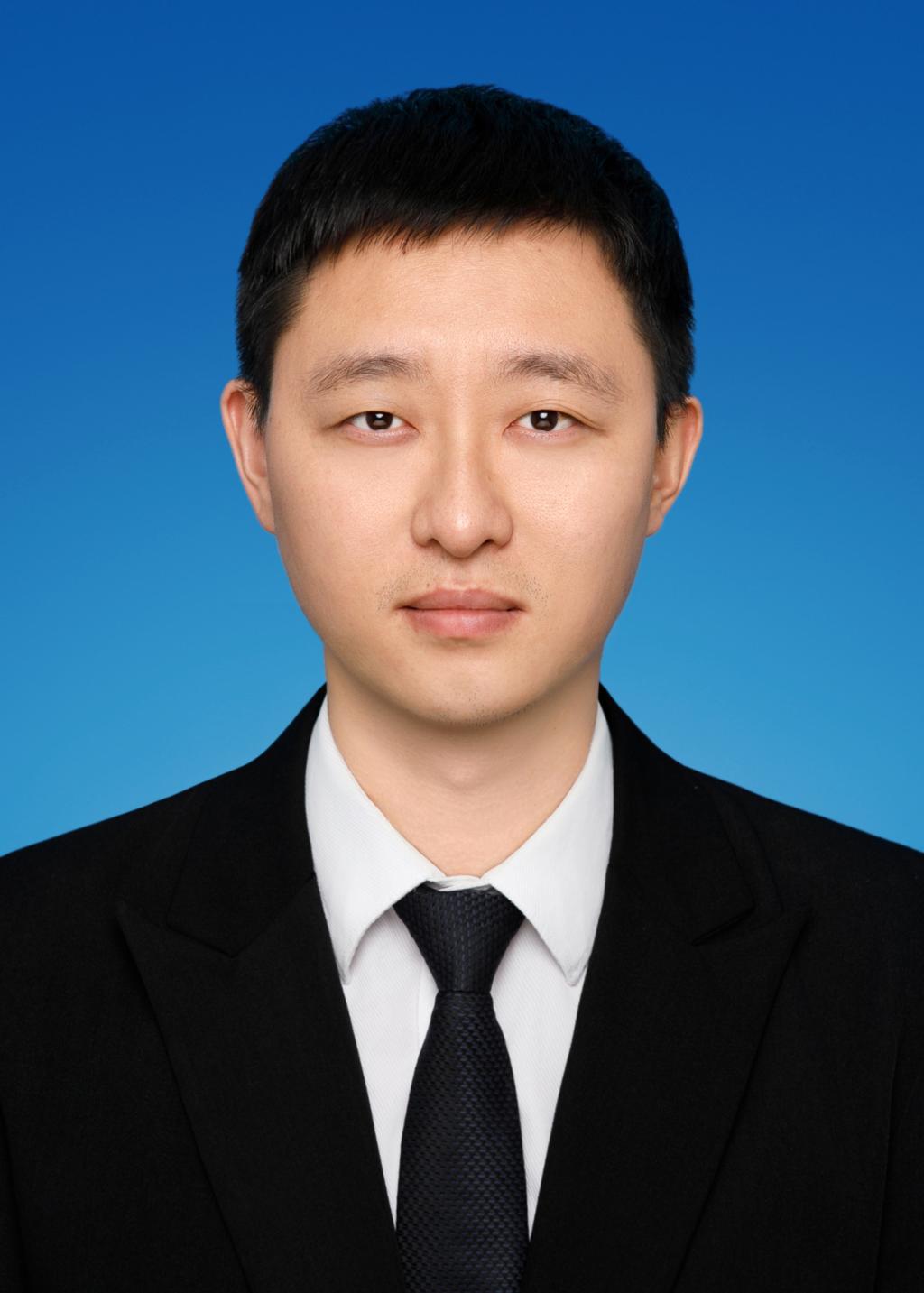 孟凡淇