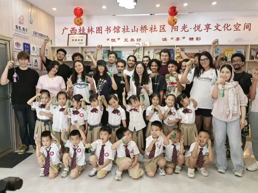 以青春为桥，让中国故事直抵人心——东江街道、伟德国际联手共绘中外文化交流新画卷